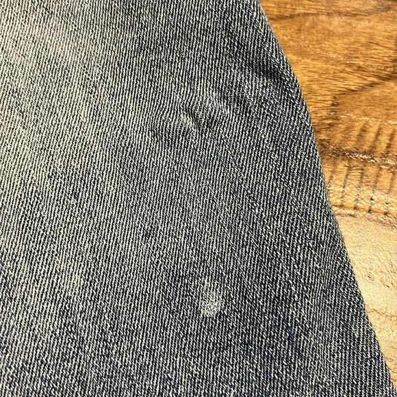 GENERRA denim distressed Jean shorts - Picture 8 of 10